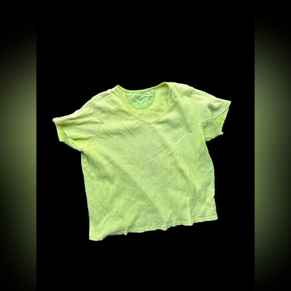 ✨Lime green ribbed crop top✨